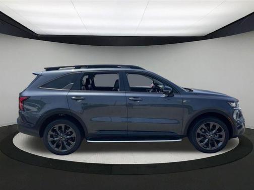 2023 Kia Sorento EX