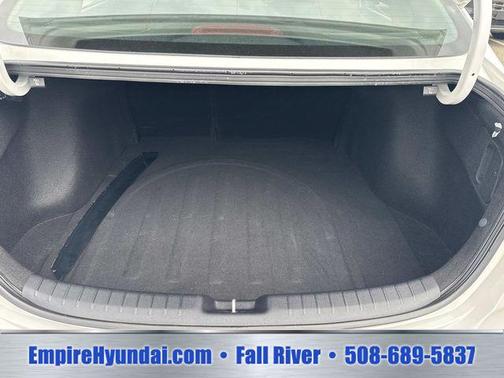 Snow White Pearl 2024 Kia Forte LXS