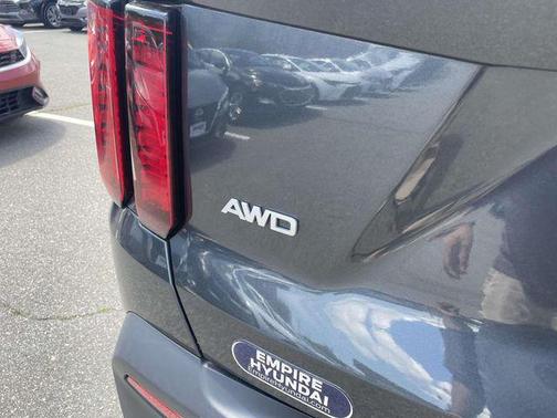 2022 Kia Sorento LX