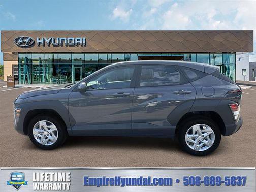 Ecotronic Gray Pearl 2027 Hyundai KONA SE