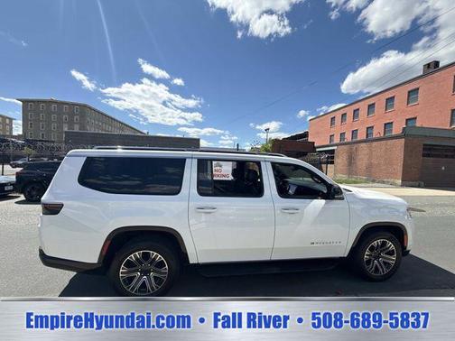 Bright White Clearcoat 2024 Jeep Wagoneer L Series II 4x4