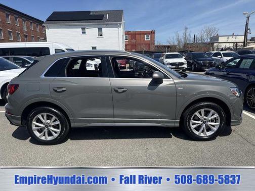 Chronos Gray Metallic 2024 Audi Q3 Premium 45 TFSI S line quattro Tiptronic