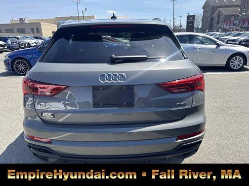 2024 Audi Q3 Premium 45 TFSI S line quattro Tiptronic