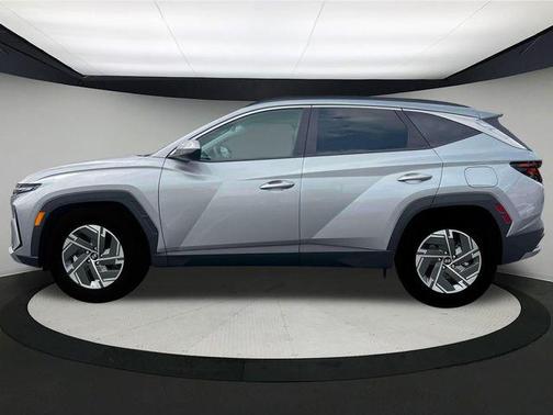 2025 Hyundai TUCSON Hybrid Blue
