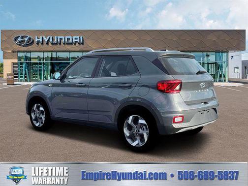 Ecotronic Gray 2026 Hyundai VENUE SEL