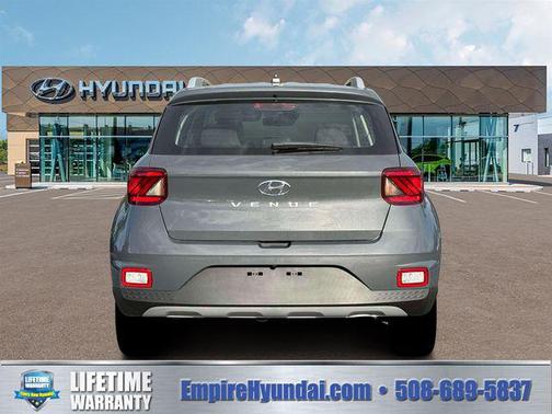 Ecotronic Gray 2026 Hyundai VENUE SEL