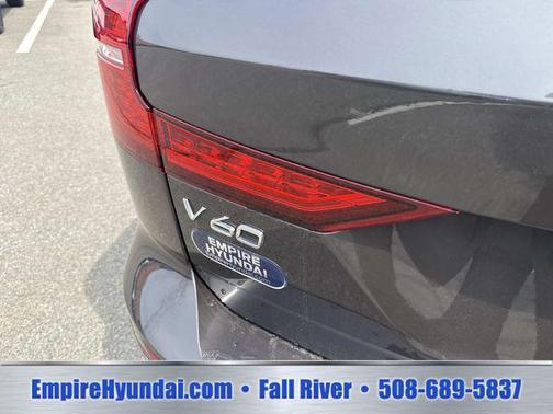 Bright Dusk Metallic 2025 Volvo V60 Cross Country Plus, B5 AWD Gas (mild hybrid)