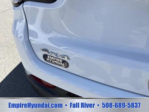 Bright White Clearcoat 2023 Jeep Compass Latitude Lux
