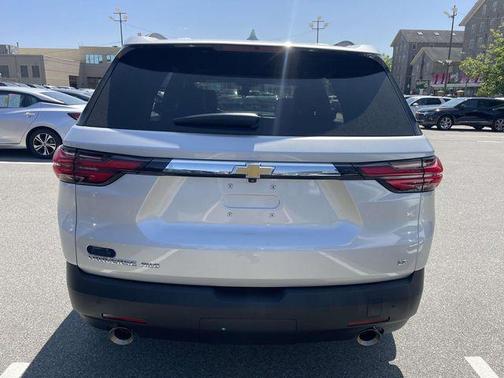 2022 Chevrolet Traverse LT Leather