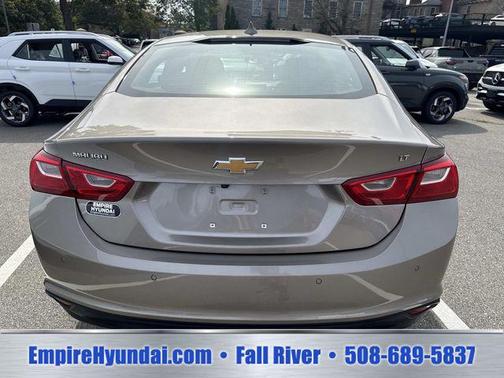 Mineral Gray Metallic 2025 Chevrolet Malibu FWD 1LT