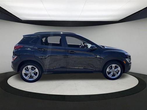 Abyss Black Pearl 2023 Hyundai KONA SEL