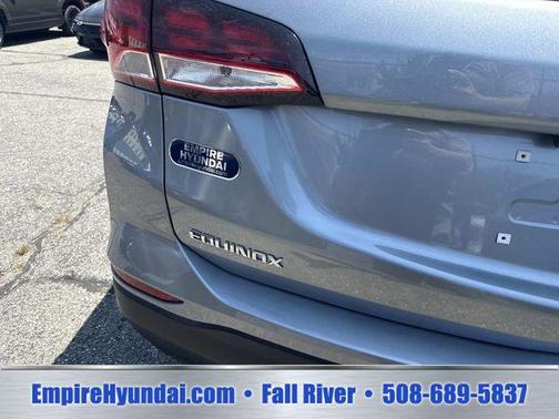 Sterling Gray Metallic 2024 Chevrolet Equinox 1LT