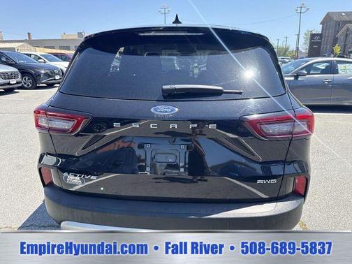 Black Metallic 2024 Ford Escape Active