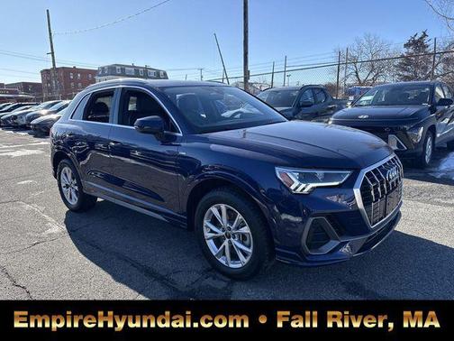 2025 Audi Q3 Premium 45 TFSI S line quattro Tiptronic