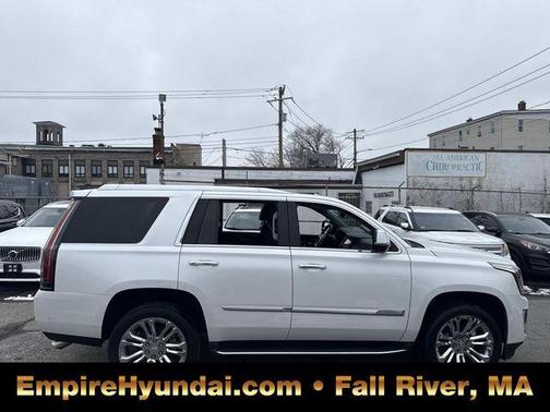 2020 Cadillac Escalade Luxury