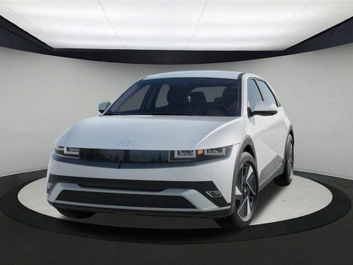 2026 Hyundai IONIQ 5 SE