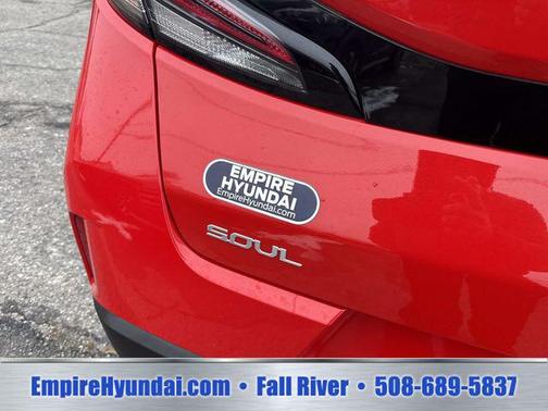 Inferno Red 2023 Kia Soul EX
