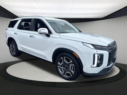 2025 Hyundai PALISADE SEL Premium