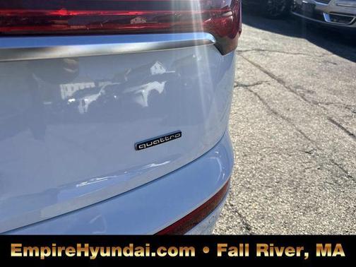 2023 Audi Q5 45 S line Premium Plus