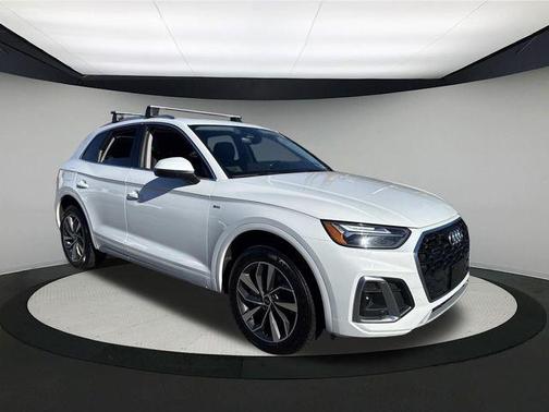 2023 Audi Q5 45 S line Premium Plus