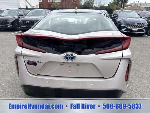 Titanium Glow 2018 Toyota Prius Prime Advanced