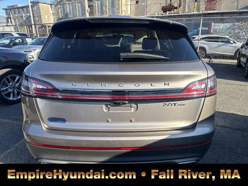 2020 Lincoln Nautilus Reserve