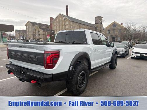 Space White Metallic 2025 Ford F-150 Raptor