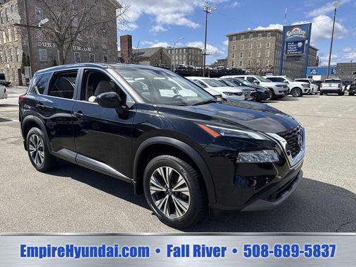 Super Black 2023 Nissan Rogue SV