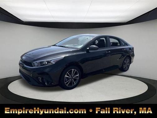 Aurora Black 2023 Kia Forte LXS