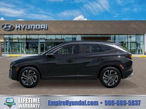 Ash Black 2026 Hyundai TUCSON Hybrid Limited
