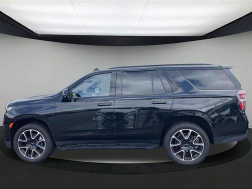 2023 Chevrolet Tahoe 4WD RST