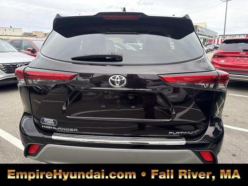 2020 Toyota Highlander Platinum