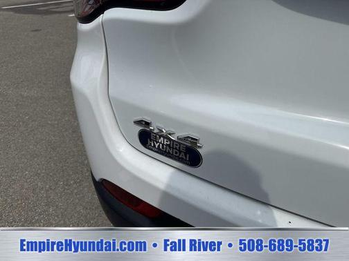 Bright White Clearcoat 2024 Jeep Compass Limited
