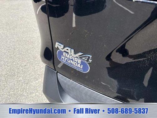 Midnight Black Metallic 2020 Toyota RAV4 Hybrid LE