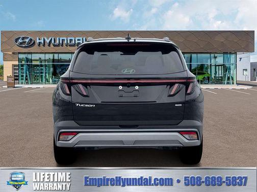 Phantom Black 2026 Hyundai TUCSON SEL Premium