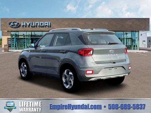 Ecotronic Gray 2026 Hyundai VENUE SEL