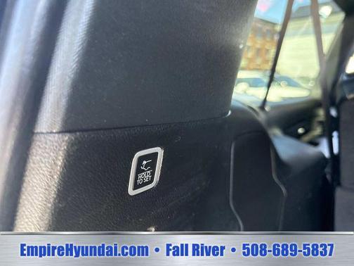 Bright White Clearcoat 2024 Jeep Wagoneer L Series II 4x4