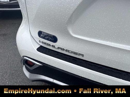 Blizzard Pearl 2021 Toyota Highlander XSE