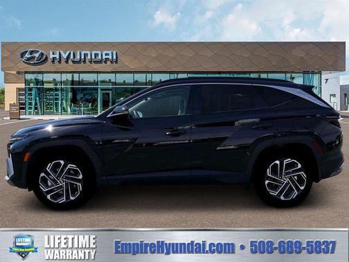 Phantom Black 2026 Hyundai TUCSON Limited