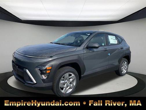 2025 Hyundai KONA SE