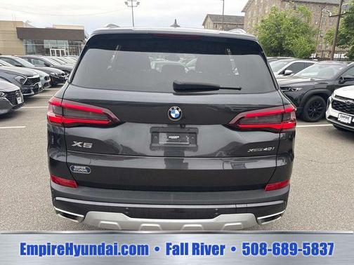Dark Graphite Metallic 2021 BMW X5 xDrive40i