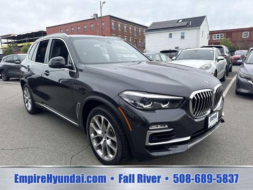 Dark Graphite Metallic 2021 BMW X5 xDrive40i