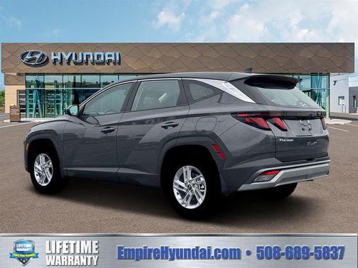 Ecotronic Gray 2026 Hyundai TUCSON SE