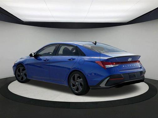 2026 Hyundai ELANTRA HEV SEL Sport