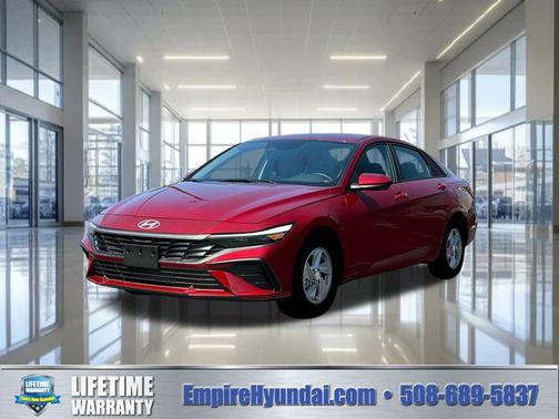 Ultimate Red 2025 Hyundai ELANTRA SE