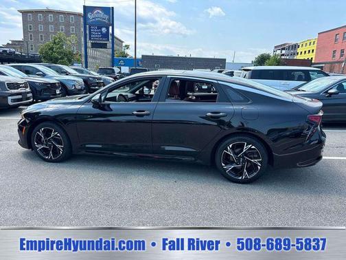 Aurora Black Pearl 2025 Kia K5 GT-Line