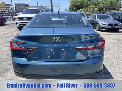 Ocean 2025 Toyota Camry LE