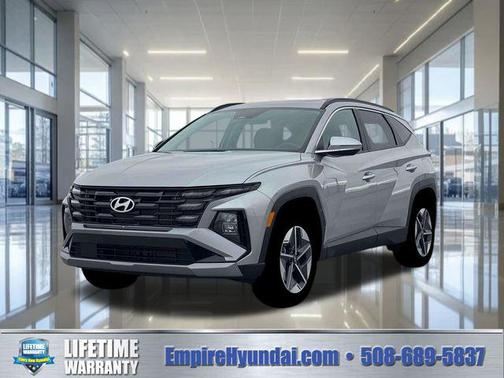 Shimmering Silver 2026 Hyundai TUCSON SEL Premium