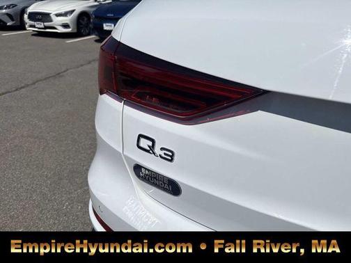 2025 Audi Q3 Premium 45 TFSI S line quattro Tiptronic