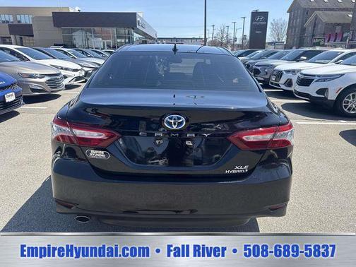 Midnight Black Metallic 2019 Toyota Camry Hybrid XLE